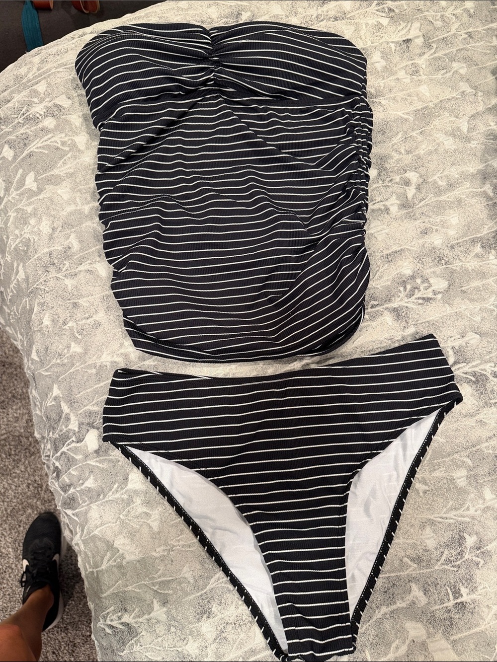 Black and White Striped Women’s Bandeau Tankini Set